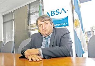 Guillermo Scarcella, en su despacho de ABSA cuando era funcionario del sciolismo