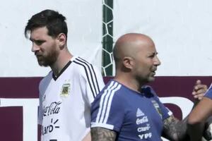 Messi y Di María contra Sampaoli en el caliente clásico francés Olympique-PSG