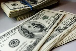 En lo que va de la semana, el dólar blue acumula una suba de $4