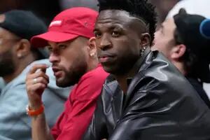 La incomodidad de Vinicius junto a Neymar por un descuido en las finales de la NBA