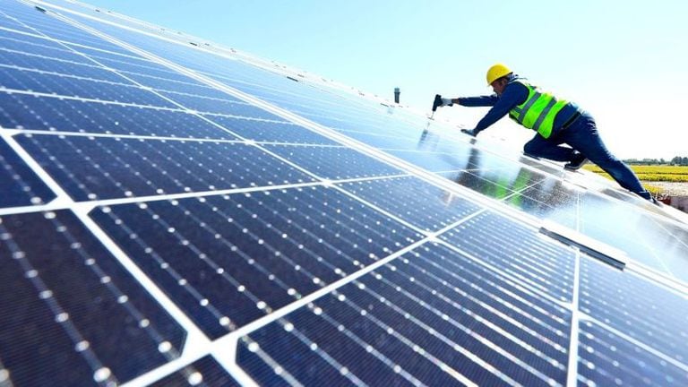 El costo de los paneles solares cayó un 82% entre 2010 y 2019, según un estudio reciente