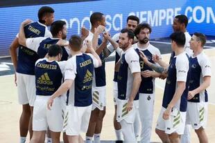 Real Madrid llevaba doce años seguidos participando en los playoffs de la ACB, de España, la liga nacional más importante de Europa; no le fue suficiente la victoria en el último partido de la rueda regular.
