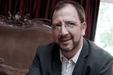 Perechodnik criticó el reparto de boletas en La Plata con la pechera de ”Buenos Aires Vacunate”