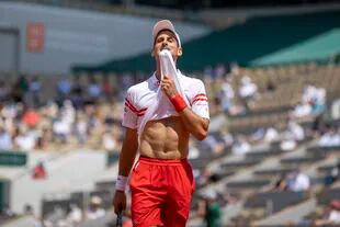 Roland Garros: el serbio Novak Djokovic superó a Lorenzo Musetti en el Philippe Chatrier y jugará los cuartos de final ante Matteo Berrettini.  