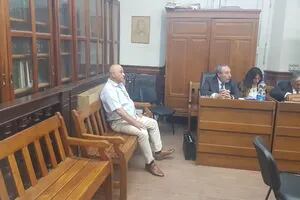El juicio contra el intendente entrerriano acusado de violación comenzó con el testimonio de las víctimas