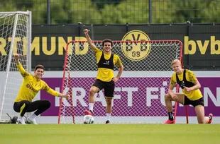 Balerdi y Haaland compartieron plantel en el Borussia Dortmund