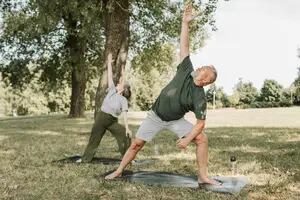 Estos son los ejercicios para mantener un buen estado físico a partir de los 60 años