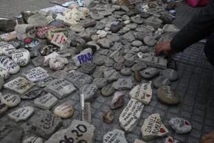 Marcha de la piedras en Plaza de Mayo