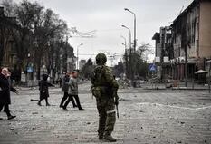 Evacuaron más de 100 civiles de Mariupol, pero las tareas continuarán este lunes