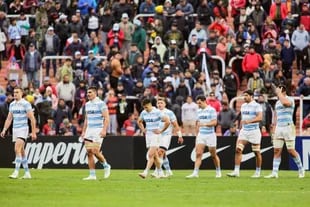 Pumas leave the Malvinas Argentinas Stadium in Mendoza after defeating Australia for the Rugby Championship