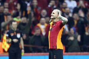 El gol y el gesto de Mauro Icardi, que se gana el corazón de los hinchas de Galatasaray