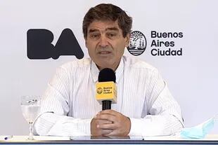 Fernán Quirós intimó a la obra social de los Camioneros para que informe el listado de los vacunados con las dosis que le proveyó