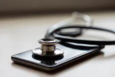Crece el autodiagnóstico de salud con el smartphone. ¿Sirve o es peor el remedio que la enfermedad?