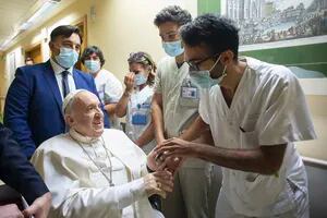 Nuevo parte médico de la salud del papa Francisco tras su operación