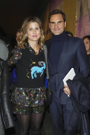 Penampilan Roger Federer dan Mirka sang istri mencuri semua perhatian selama Paris Fashion Week berlangsung