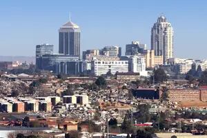 Johannesburgo: las dos caras de la ciudad, con reflejos del conurbano