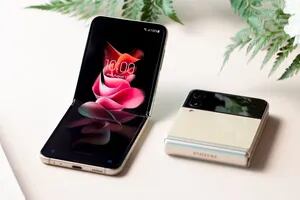 Samsung renueva su smartphone plegable más pequeño