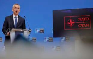 El secretario general de la OTAN, Jens Stoltenberg, ofrece una conferencia de prensa (AP Foto/Olivier Matthys)
