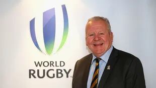 El inglés Bill Beaumont, presidente de World Rugby hasta 2024, propició las modificaciones reglamentarias en aras de un deporte más interesante para la audiencia.