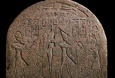 Grave denuncia al exdirector del Louvre por el tráfico de tesoros arqueológicos de Egipto