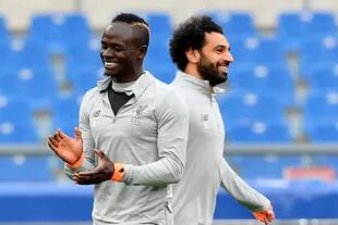 Sadio Mané (Senegal) y Mo Salah (Egipto), las dos principales figuras del Liverpool de Klopp, que no estarán en el arranque del año