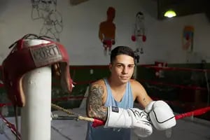El peleador que quiere salir del olvido para volver a ser una esperanza para el boxeo argentino