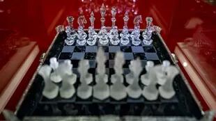 Los conceptos del ajedrez que se mencionan en la Gambito de dama son reales 