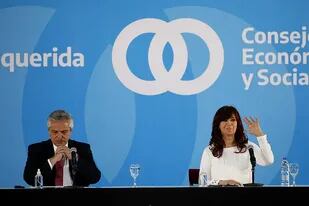 Alberto Fernández junto con la vicepresidenta Cristina Fernández de Kirchner