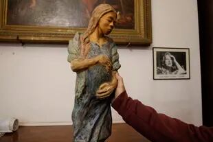 La virgen embarazada es otro de los símbolos que diferencian a la iglesia de otras católicas