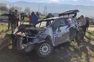 Se accidentó Nalbandian: el video de accidente y las fotos del auto destrozado