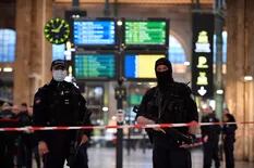 Alerta en París por un ataque con cuchillo en la popular estación Gare du Nord