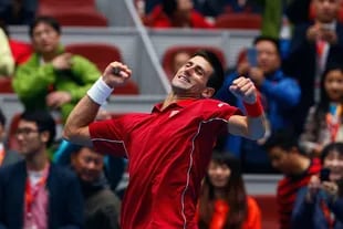 Novak Djokovic no detiene su marcha en Pekín