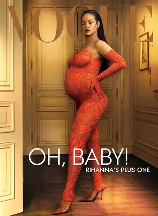 Embarazada, Rihanna posó para Vogue