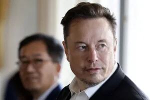 Las afirmaciones falsas y engañosas amplificadas por Elon Musk en Twitter