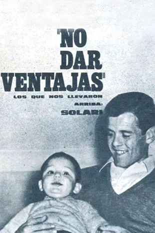 El Indio Solari, con su hijo Jorgito en brazos, en una nota de 1966 en la revista El Gráfico.