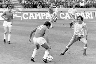 Michel Platini (2 de junio de 1978): los roles se invirtieron en Mar del Plata: el genial francés marca al italiano Claudio Gentile (ganó Italia 2-1); la joven figura gala iba a marcar el gol en la derrota con la Argentina y más tarde ganó tres veces el Balón de Oro, entre 1983 y 1985