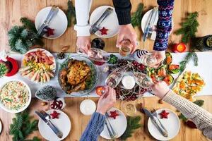 Cuatro consejos para que el exceso de comida no sea un problema durante el período festivo