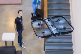 Un dron con inteligencia artificial. Numerosos expertos alertan sobre el riesgo de que este tipo de dispositivos sea utilizado con fines bélicos