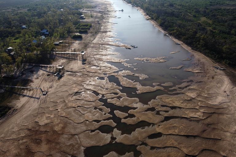 La bajante Río Paraná causó problemas en el abastecimiento energético.