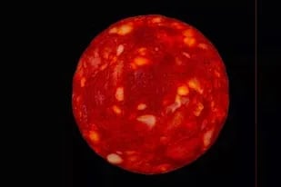 Un científico presentó la foto de una estrella, pero en verdad se trataba de un trozo de chorizo