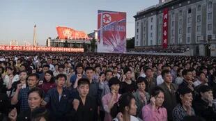 Kim Jong-un no está solo: miles de coreanos salieron a las calles para repudiar a Donald Trump