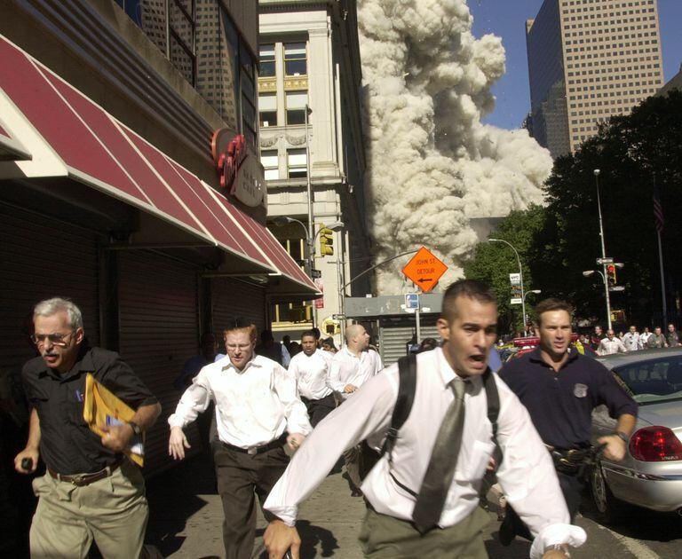 Las 100 fotos más impactantes del atentado contra las Torres Gemelas
