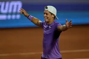 Sebastián Báez y los otros tenistas argentinos en la historia: ¿qué edad tenían cuando llegaron al sexto título?