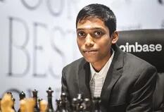 Como si fuera un dibujo animado: la vida de "Pragg", el indio de 16 años que hoy revolucionó el ajedrez