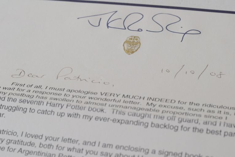 Una joya de la colección: la carta que J. K. Rowling le mandó a Tarantino después de escribir su último libro
