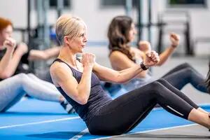 La actividad física que podría ser tan importante como el ejercicio aeróbico para alcanzar la longevidad