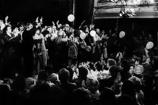 Tanto talento sobre el escenario en tiempos tumultuosos, durante el cierre de Teatro Abierto 81, en el Tabarís