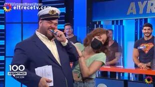 Darío Barassi finalmente obtuvo el barco azul que reclamó durante todo el programa (Crédito: Captura de video eltrece)
