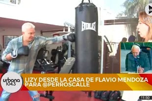 Flavio Mendoza demostró sus habilidades para el boxeo ante la atenta mirada de Lizy Tagliani y Andy Kusnetzoff