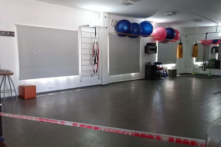 Los disparos alcanzaron el gimnasio del club Unión Americana, en Fisherton